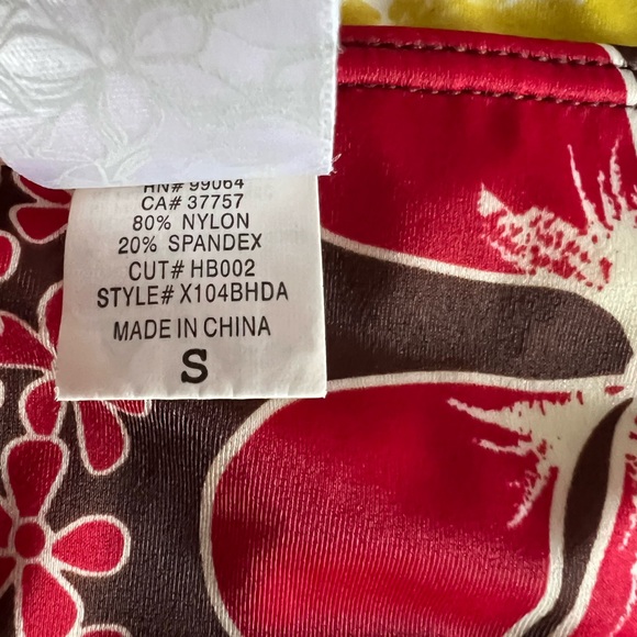 Beautiful RARE Hawaiian Reversable Bikini 👙 - Picture 3 of 7